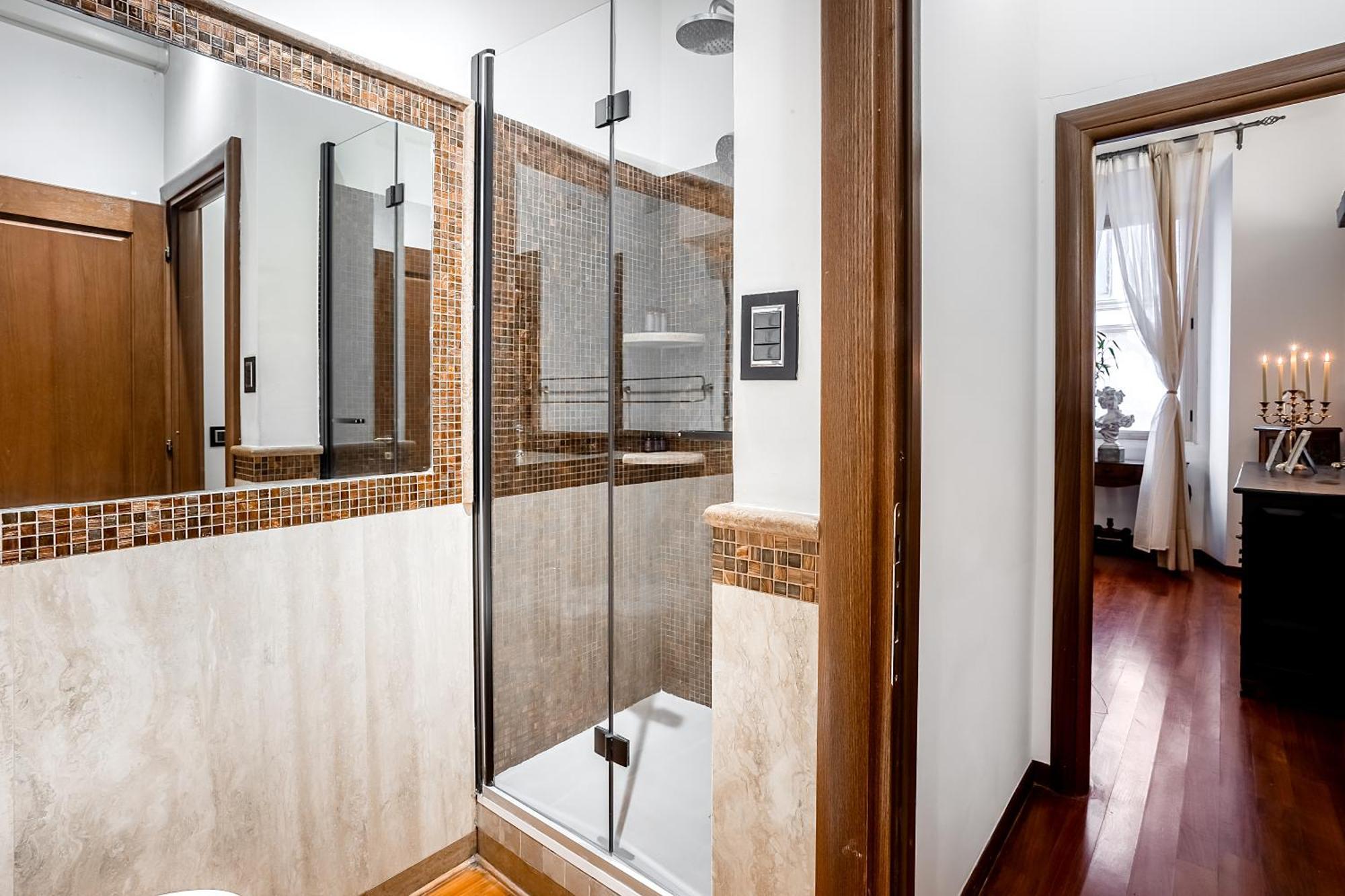 Trevi Fountain Luxury Guest House Рим Екстер'єр фото